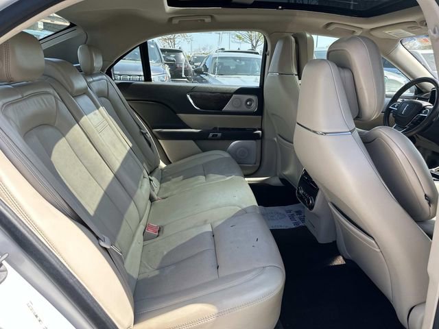 Used 2019 Lincoln Continental Reserve image 13