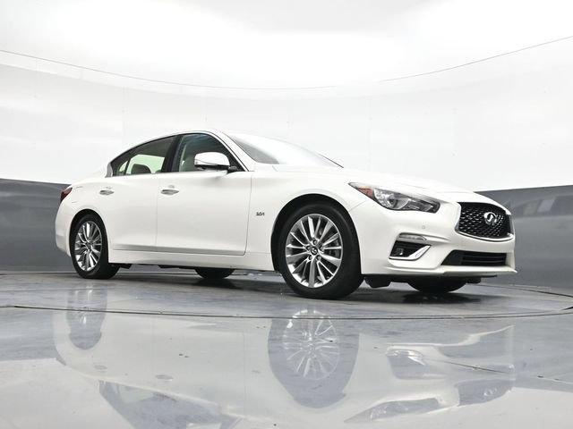 Used 2018 INFINITI Q50 Luxe w/ Essential Package (3.0T Luxe) RWD image 31