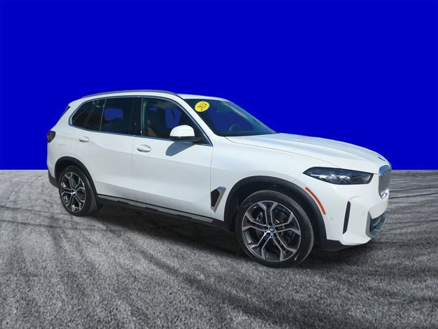 Used 2024 BMW X5 sDrive40i w/ Parking Assistance Package image 2