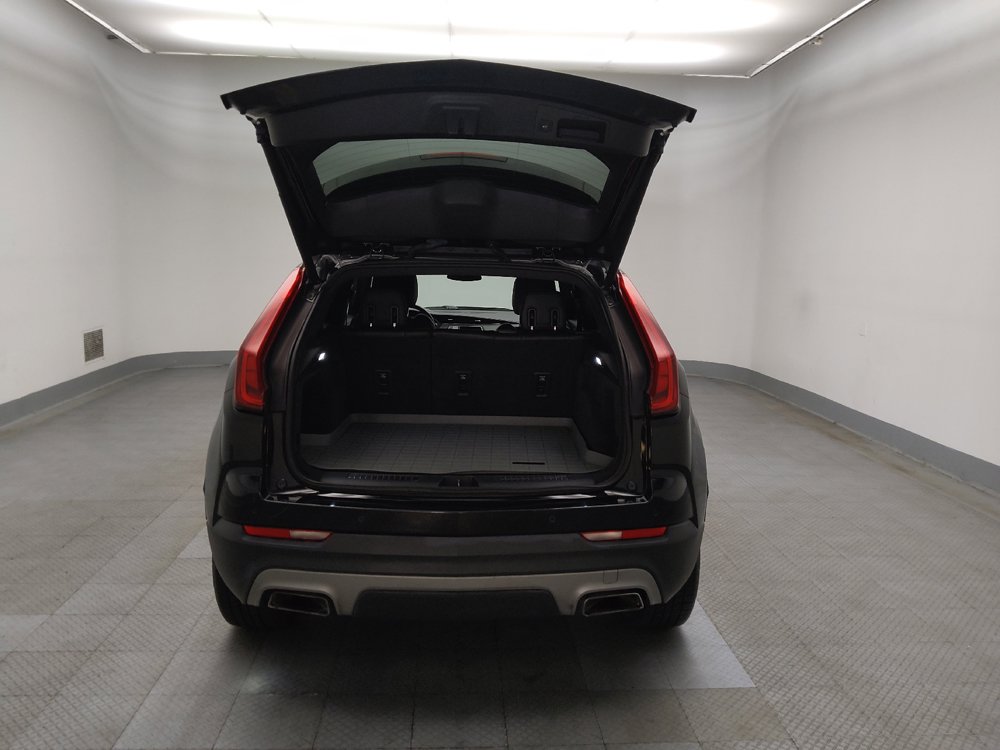 Used 2020 Cadillac XT4 Premium Luxury w/ Technology Package AWD/4WD image 29