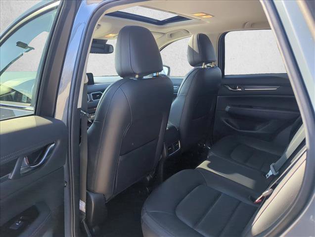 Used 2022 MAZDA CX-5 Carbon Edition image 17