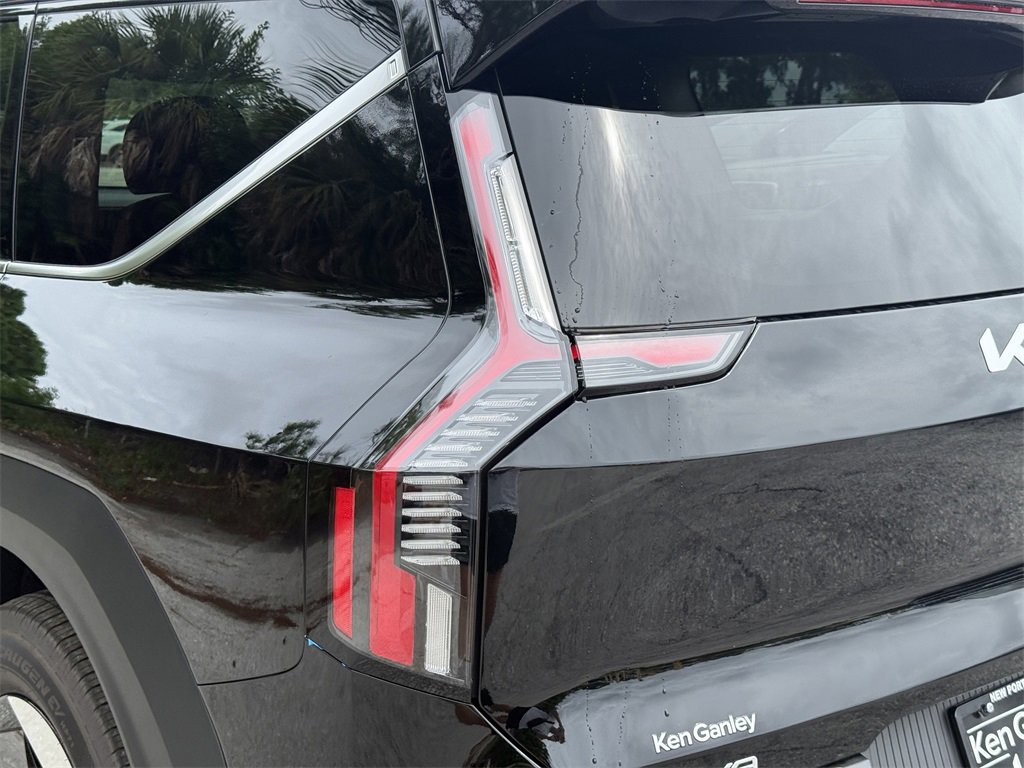 New 2026 Kia EV9 Light image 11