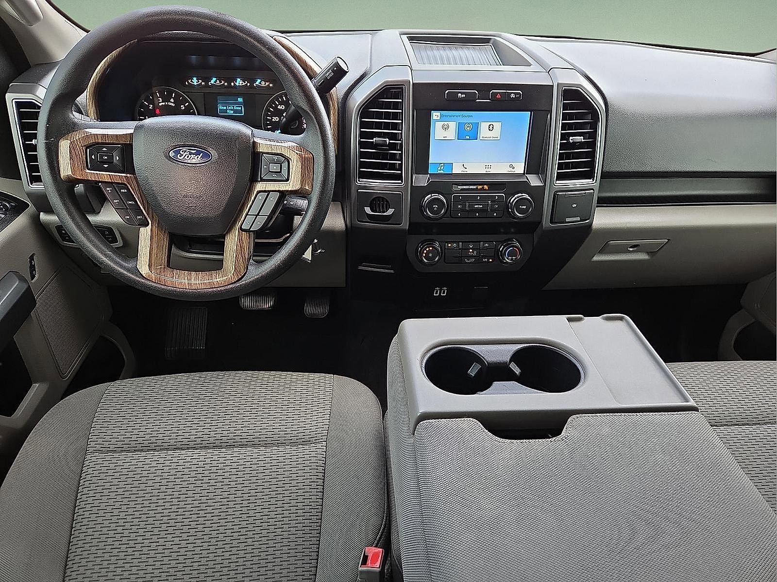 Used 2019 Ford F150 XLT image 11