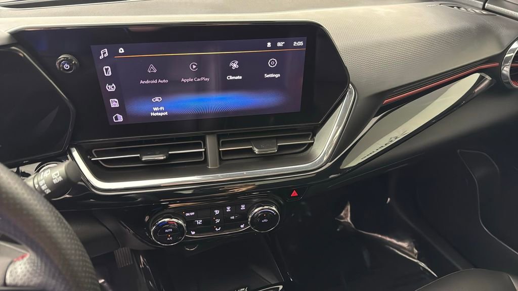 Used 2024 Chevrolet Trax RS w/ Sunroof Package image 20