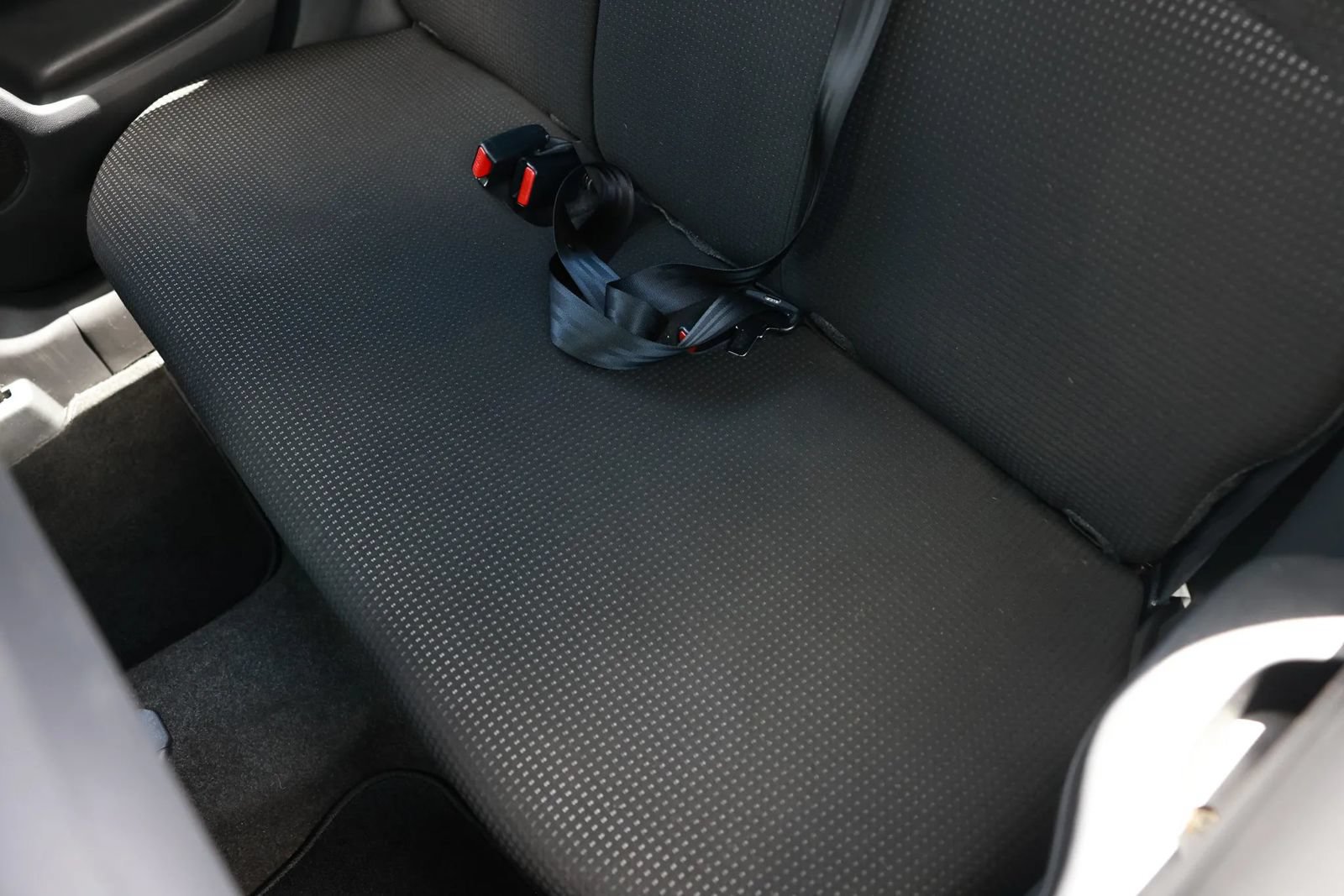 Used 2015 Mitsubishi Mirage ES FWD image 21