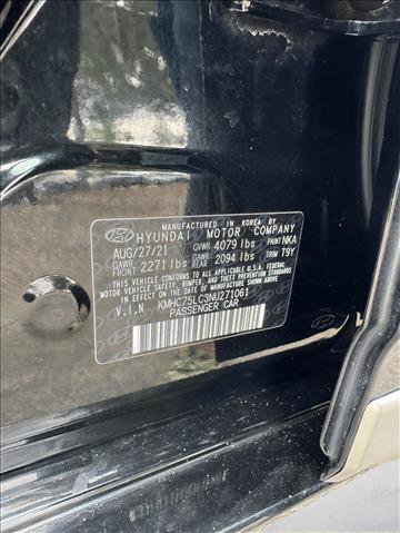 Used 2022 Hyundai Ioniq SE image 22