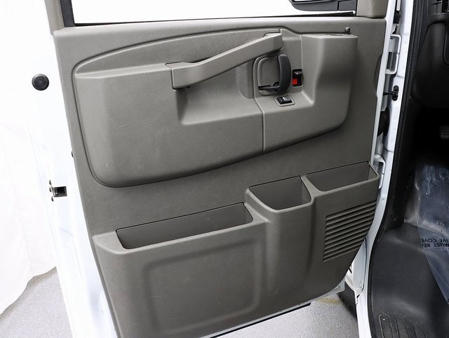 Used 2023 Chevrolet Express 3500 LS image 18