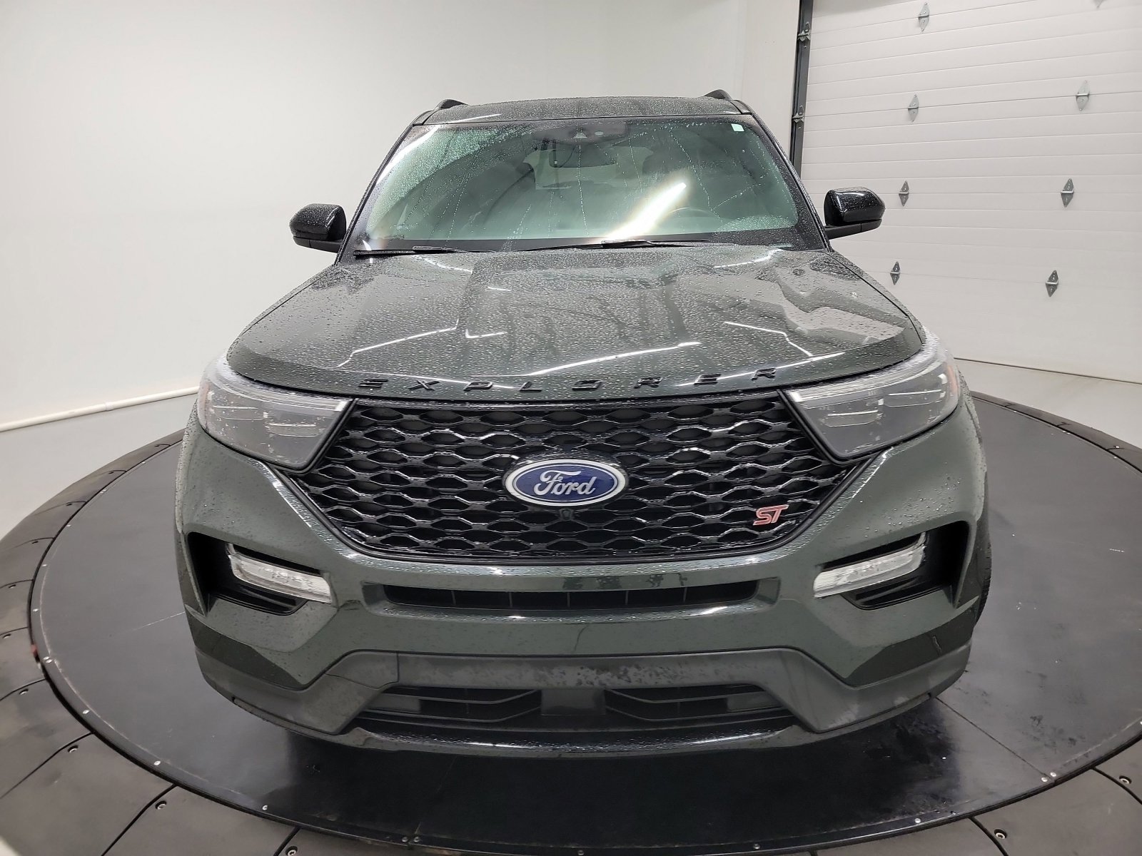 Used 2022 Ford Explorer ST video 2