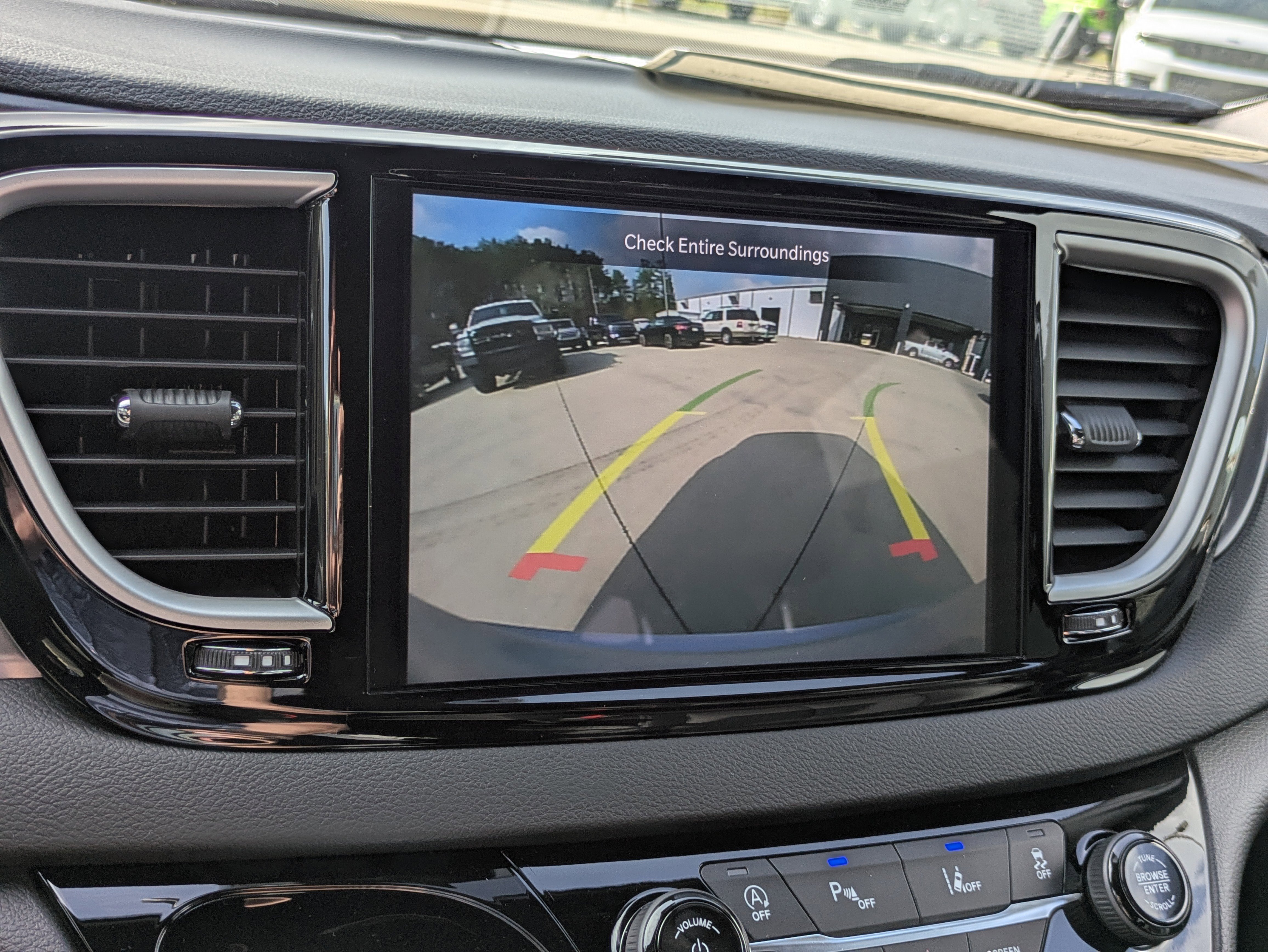 New 2026 Chrysler Voyager LX image 17