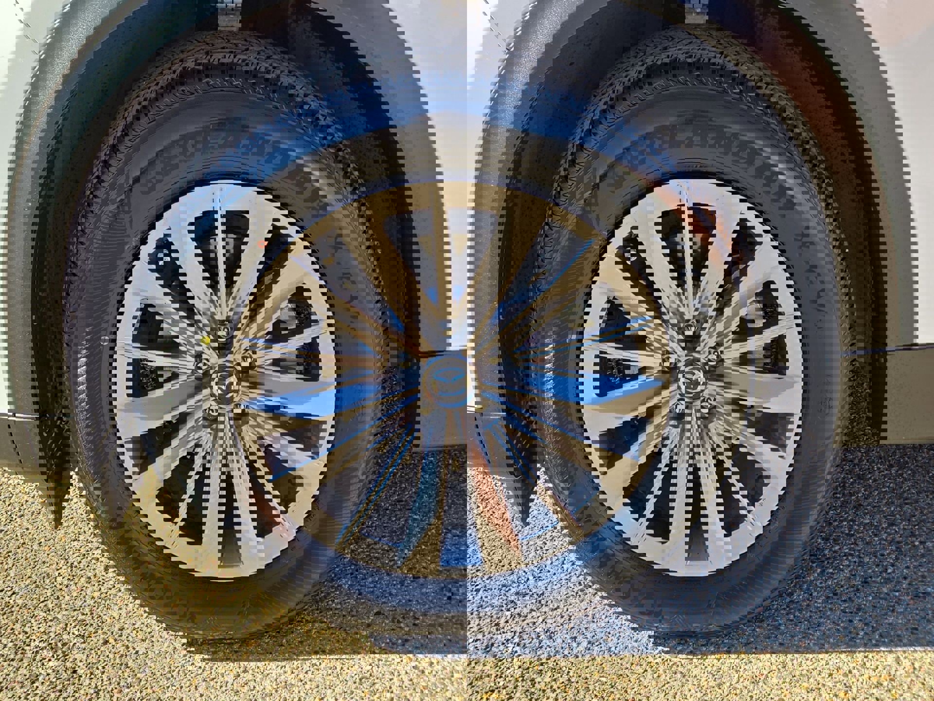 Used 2024 MAZDA CX-90 3.3 Turbo w/ Preferred Package image 11