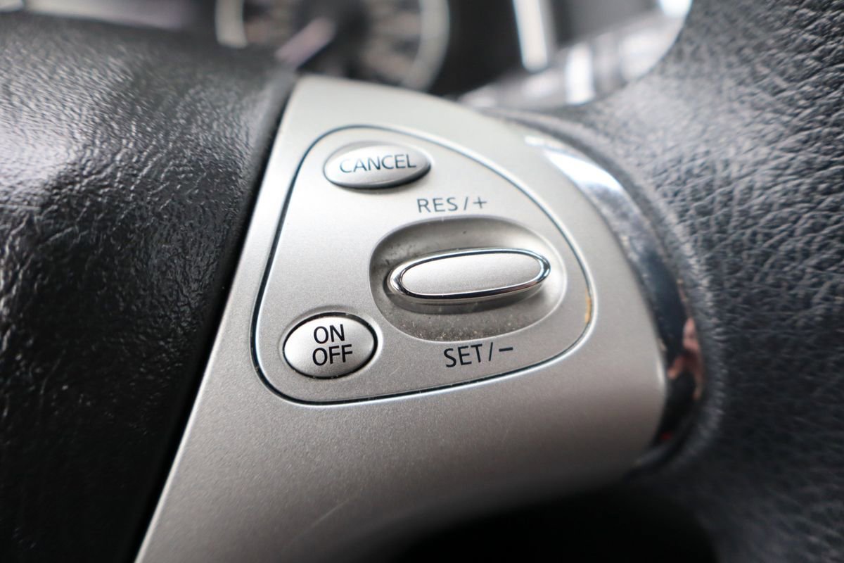 Used 2018 Nissan Murano S image 30