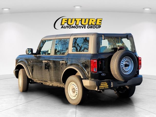 New 2025 Ford Bronco 4-Door image 5
