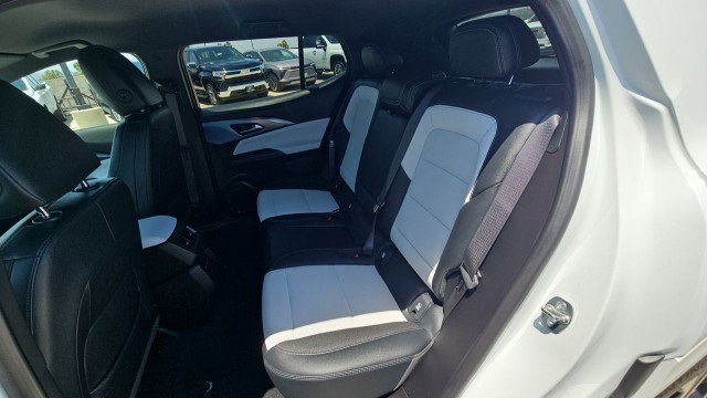 Used 2024 Chevrolet Equinox EV LT FWD image 23