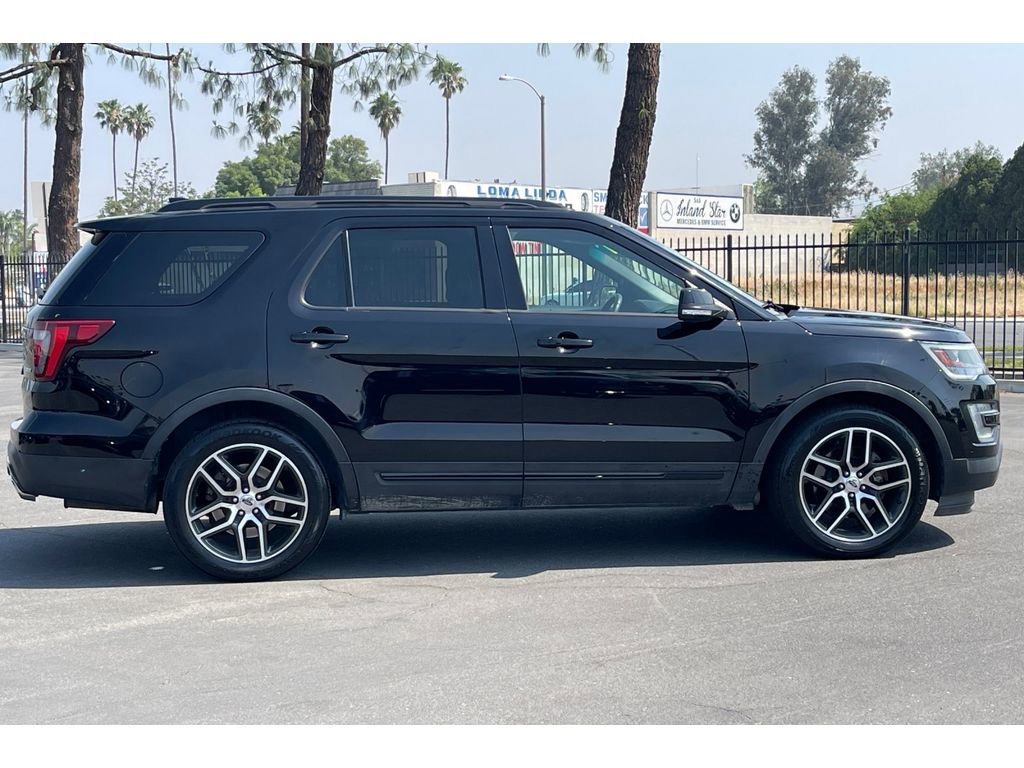 Used 2017 Ford Explorer Sport w/ Equipment Group 401A image 8