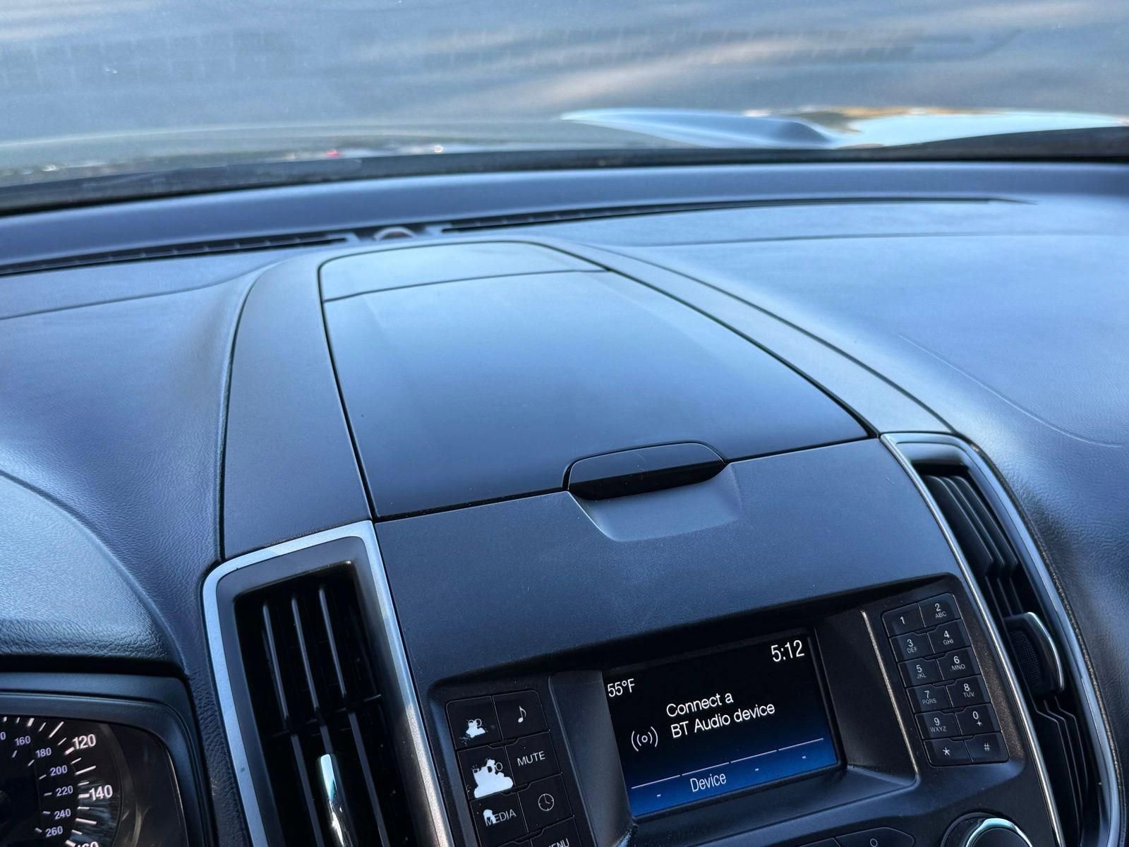 Used 2017 Ford Edge SE image 43