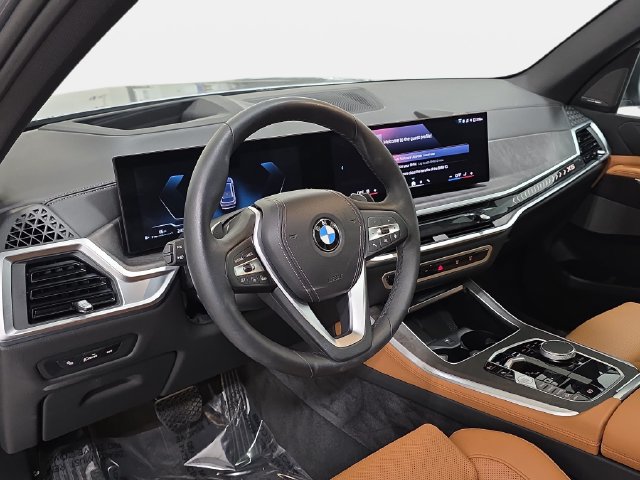 Certified 2024 BMW X5 xDrive40i w/ Premium Package AWD/4WD image 13