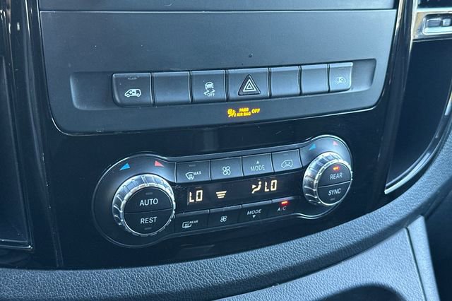 Used 2021 Mercedes-Benz Metris Passenger image 21