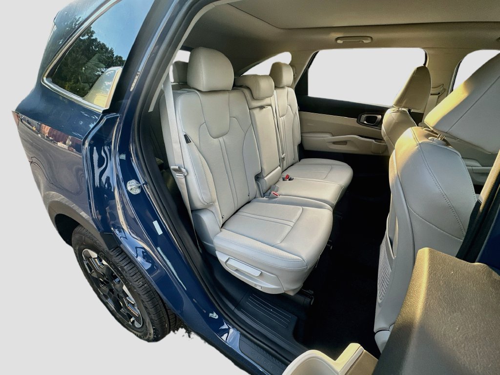 New 2026 Kia Sorento S FWD image 27