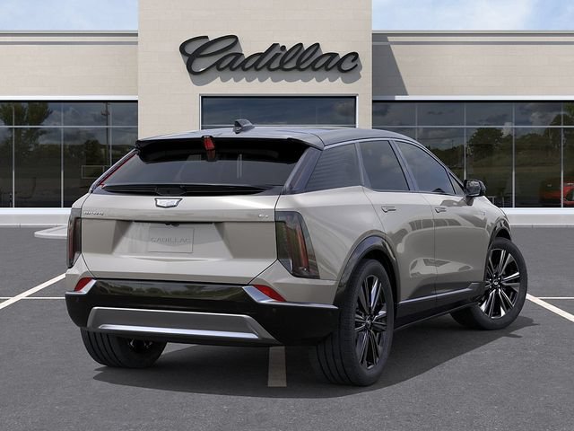 New 2027 Cadillac Optiq Premium Luxury w/ LPO, Floor Liner Package AWD/4WD image 4
