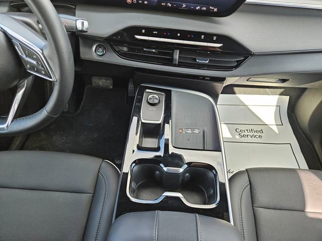 Used 2025 Buick Enclave Preferred AWD/4WD image 24