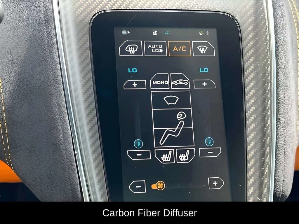 Used 2018 McLaren 570S Spider image 26