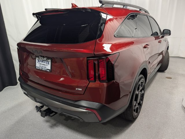 Used 2025 Kia Sorento X-Line EX AWD/4WD image 3