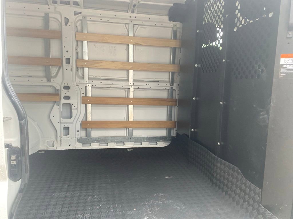 Used 2025 RAM ProMaster 2500 w/ U-Haul Equipment Group FWD image 10