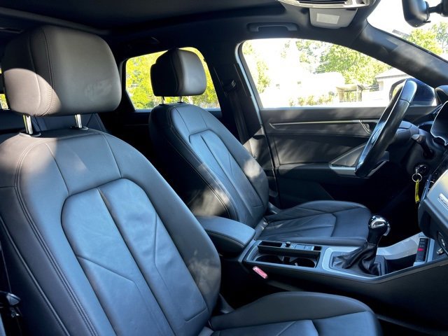 Used 2021 Audi Q3 2.0T Premium image 29