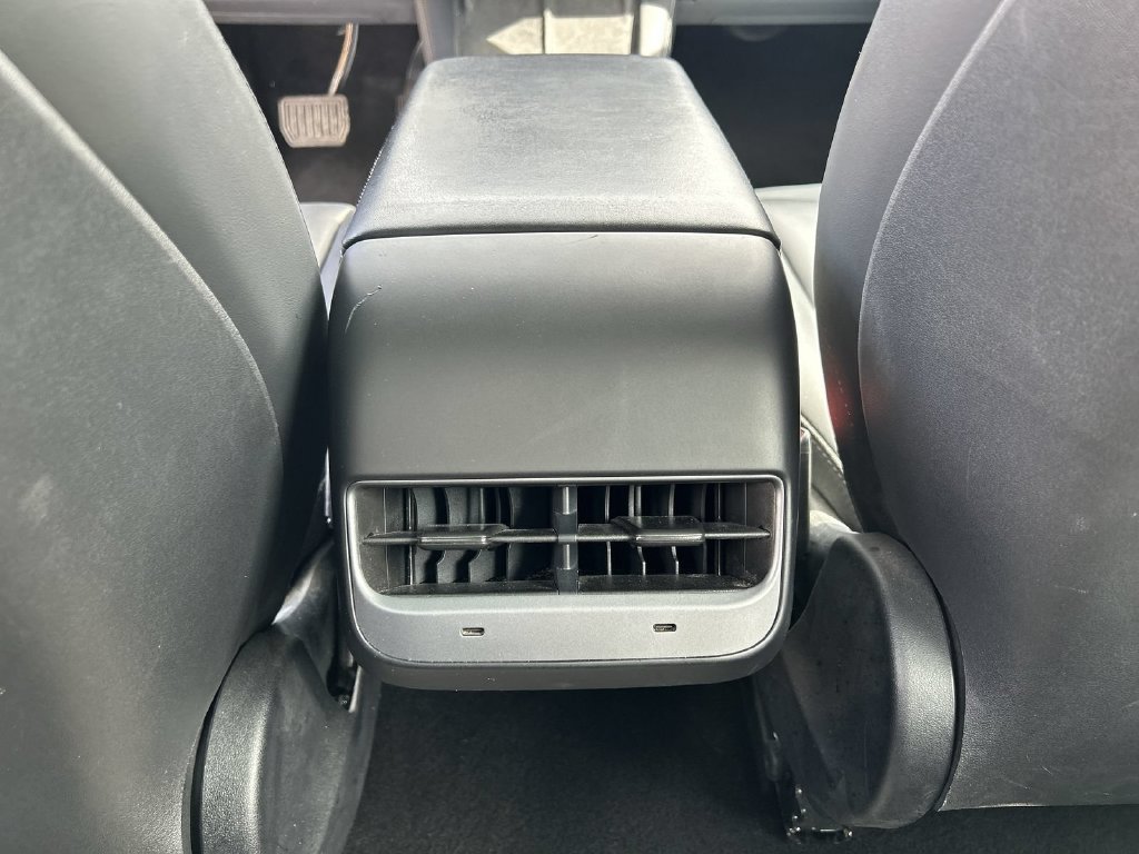 Used 2023 Tesla Model 3 Standard Range RWD image 19