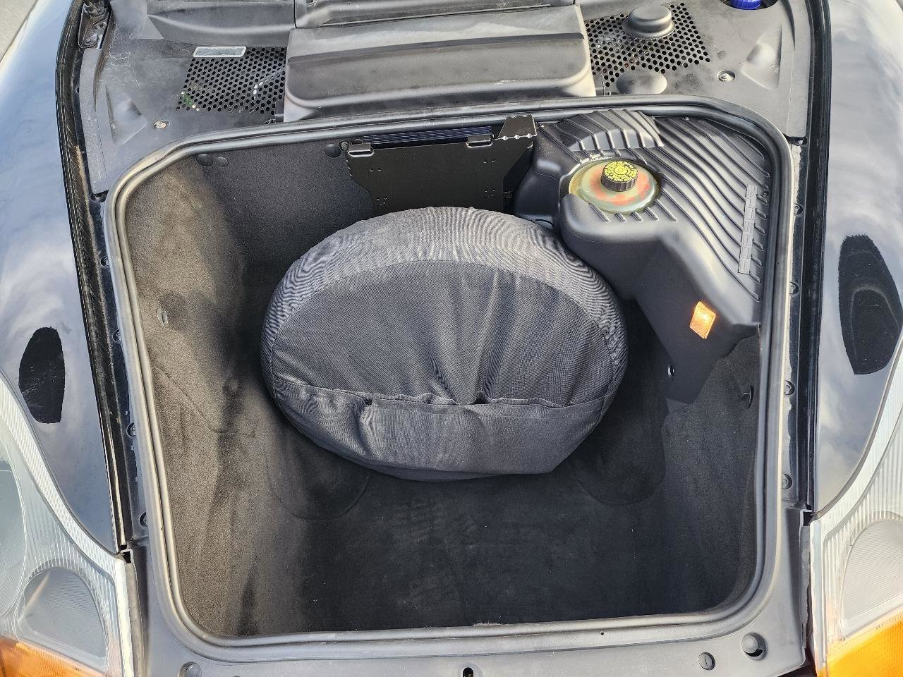 Used 2001 Porsche Boxster image 21