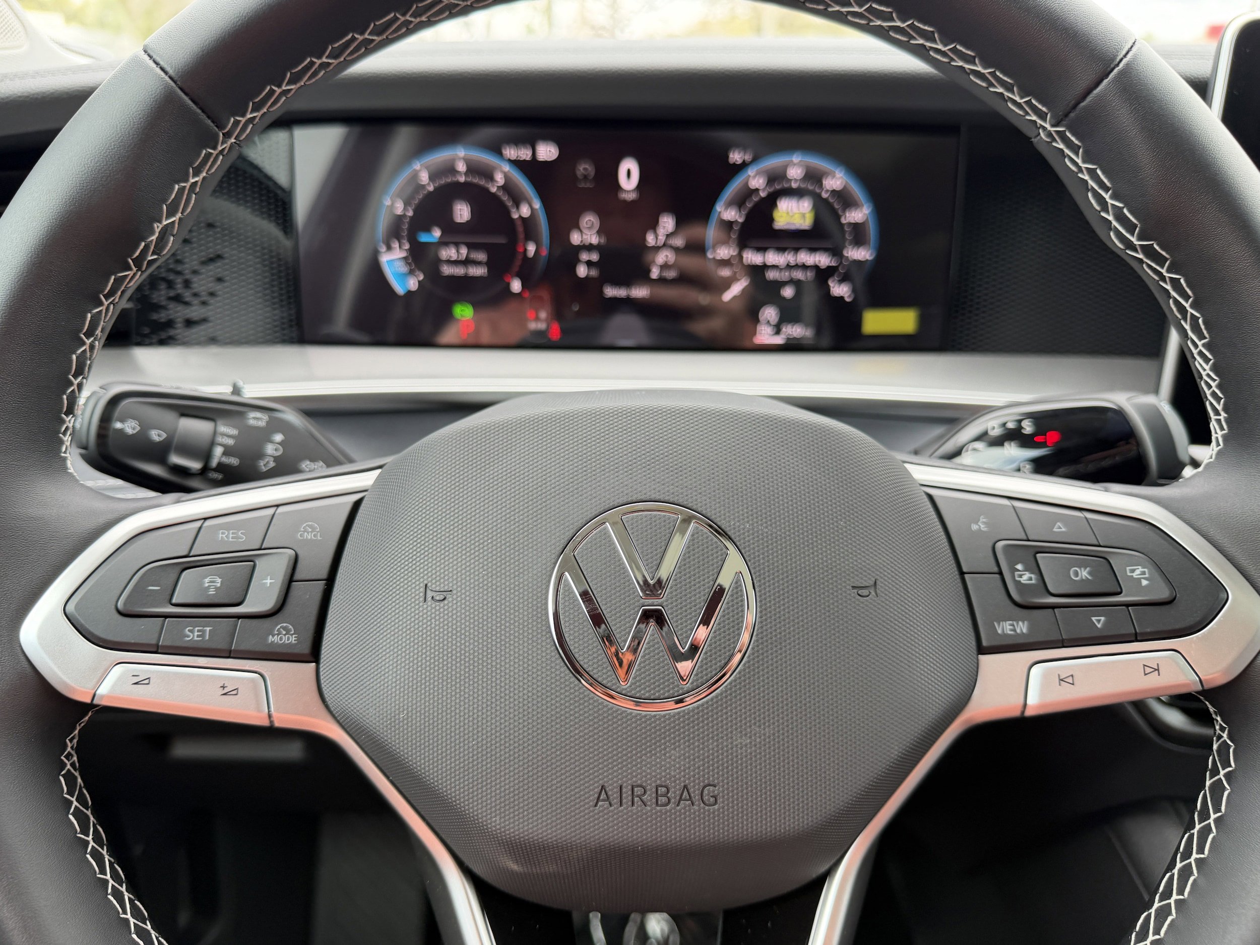 New 2026 Volkswagen Tiguan SE image 31