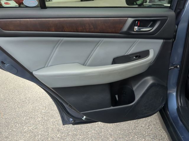 Used 2018 Subaru Outback 2.5i Limited AWD/4WD image 29