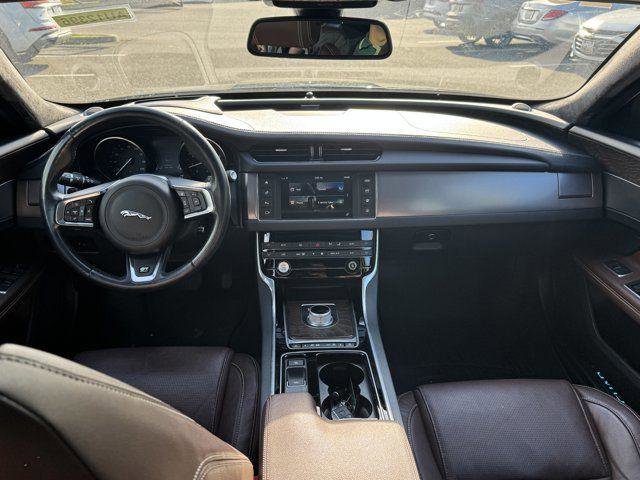 Used 2016 Jaguar XF R-Sport AWD/4WD image 11