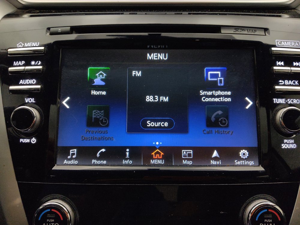 Used 2018 Nissan Murano S FWD image 25
