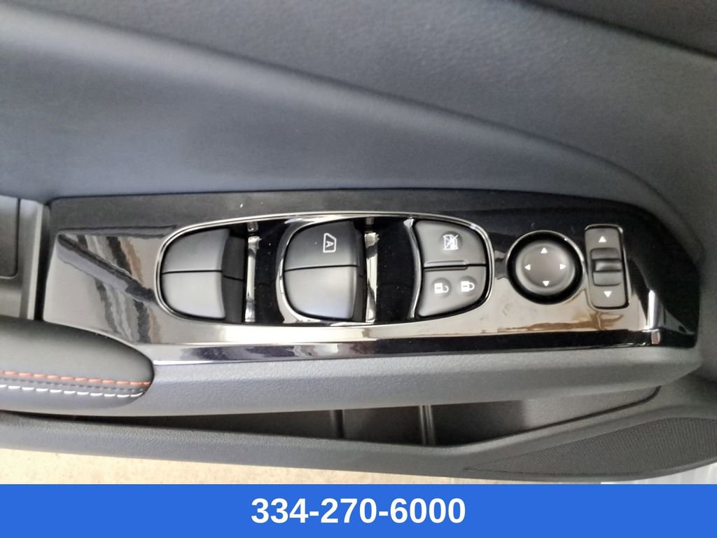 New 2025 Nissan Altima 2.5 SR image 18