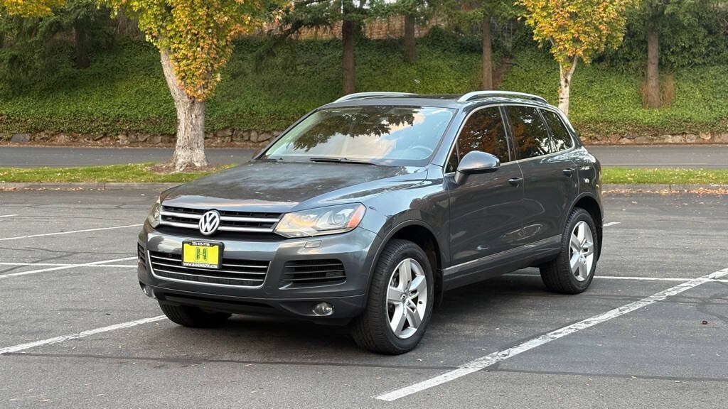 Used 2011 Volkswagen Touareg Sport
