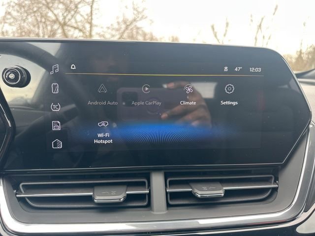 New 2026 Chevrolet Trax RS w/ Sunroof Package image 23