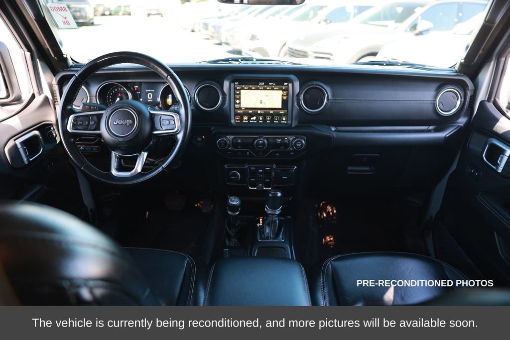 Used 2022 Jeep Wrangler Unlimited Sahara image 28