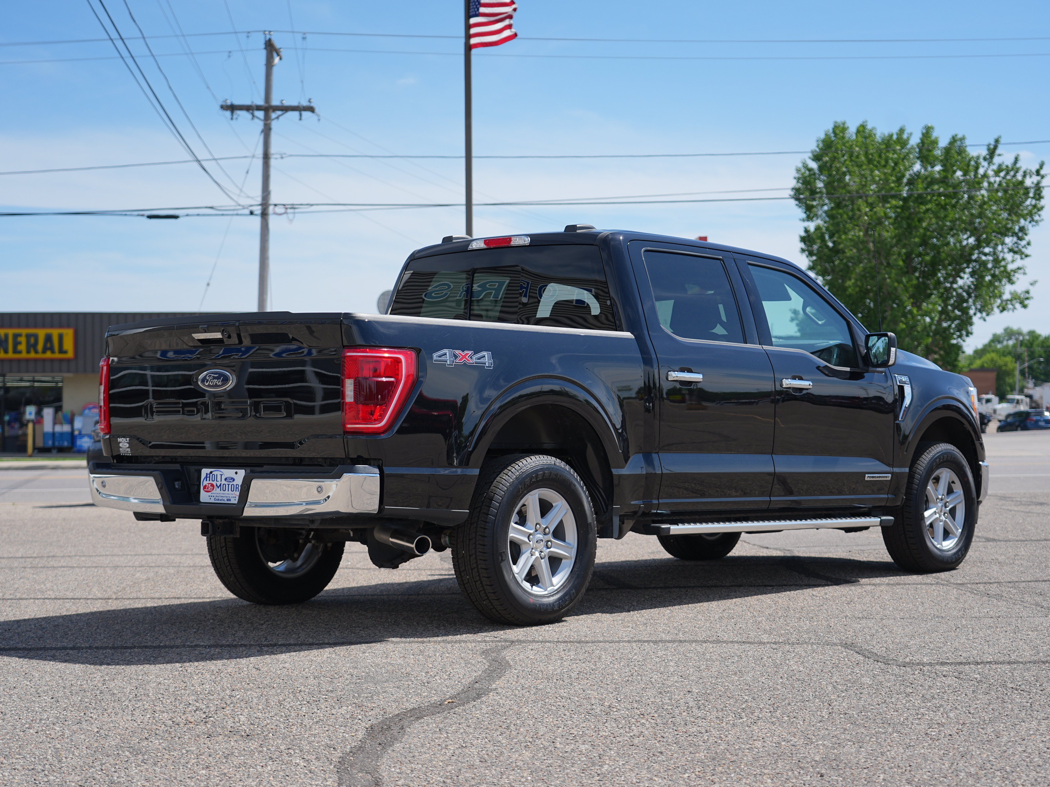 Used 2023 Ford F150 XLT w/ Equipment Group 302A High AWD/4WD image 3