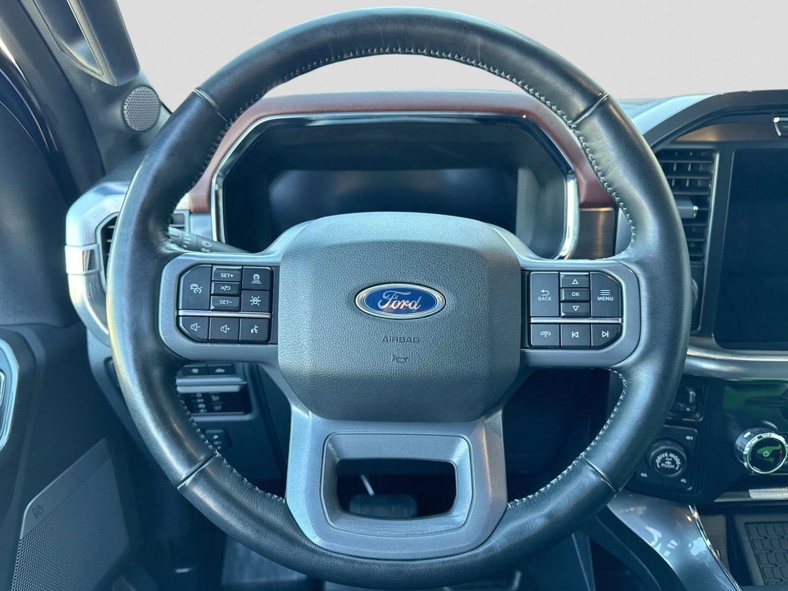 Used 2023 Ford F150 Lariat w/ Equipment Group 502A High AWD/4WD image 23