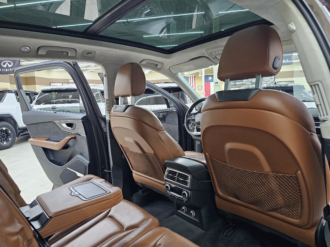 Used 2018 Audi Q7 3.0T Prestige image 25