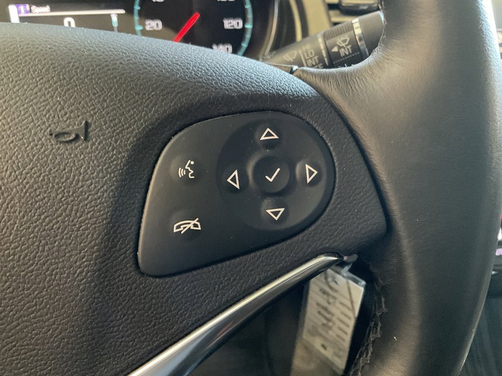 Used 2016 Chevrolet Impala LT w/ Convenience Package image 13