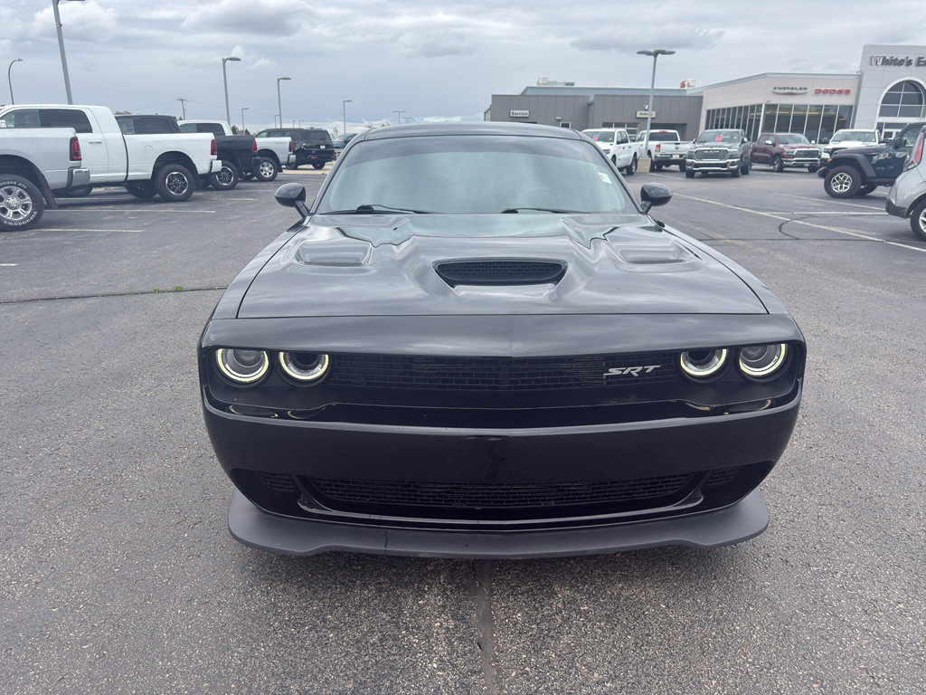 Used 2015 Dodge Challenger SRT Hellcat RWD image 2