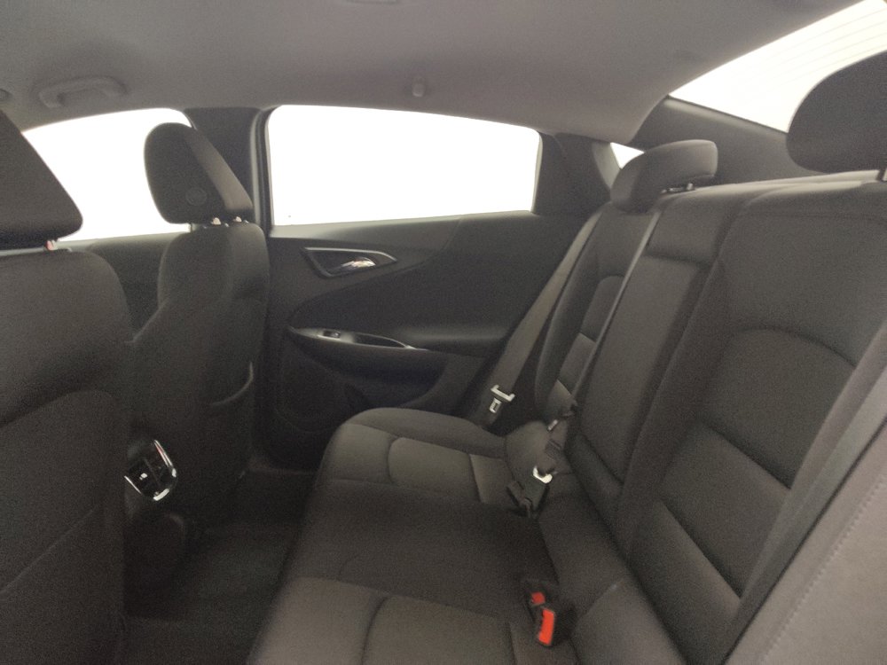 Used 2023 Chevrolet Malibu LT image 18