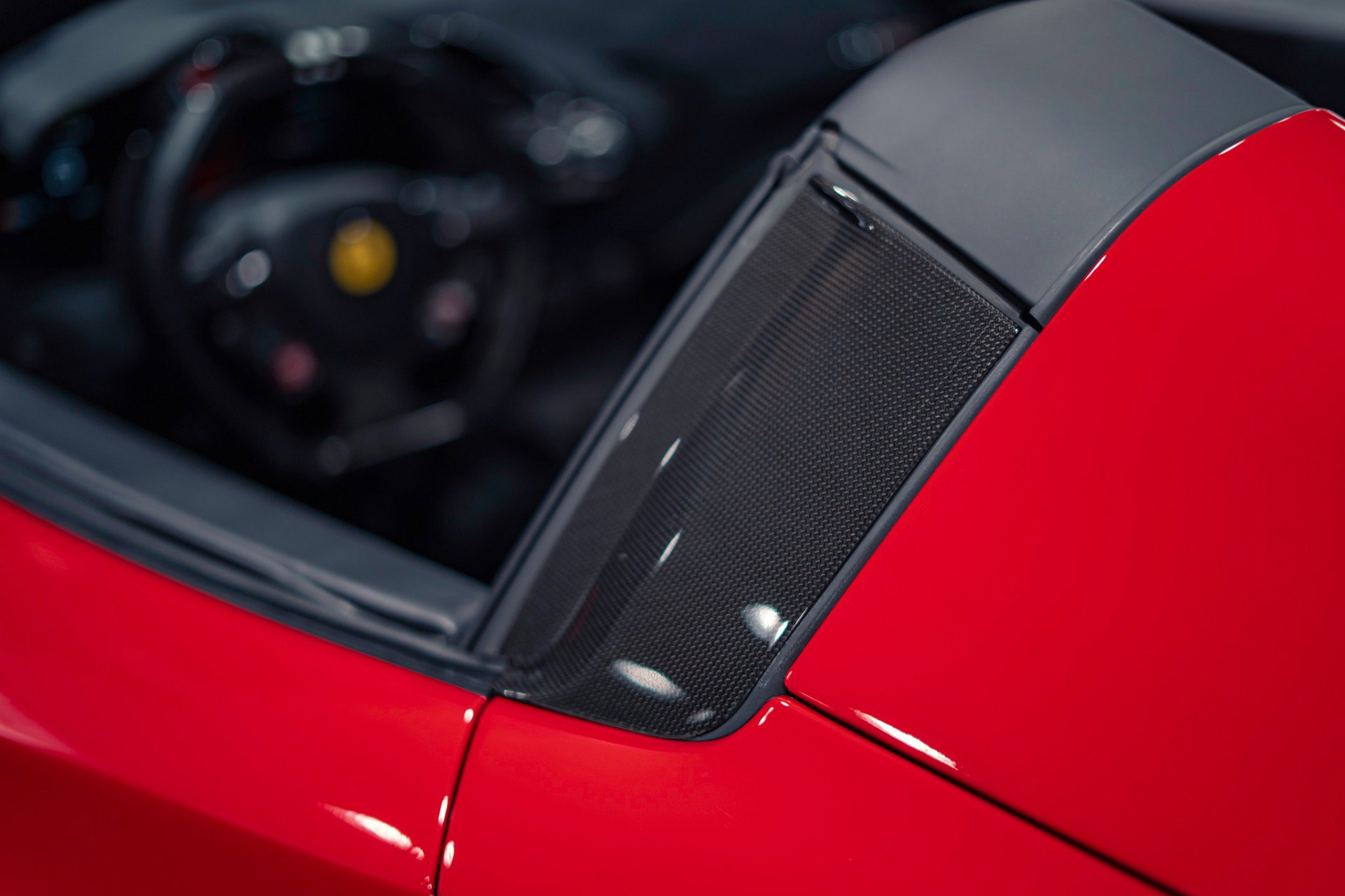 Used 2020 Ferrari 488 Pista Spider RWD image 11