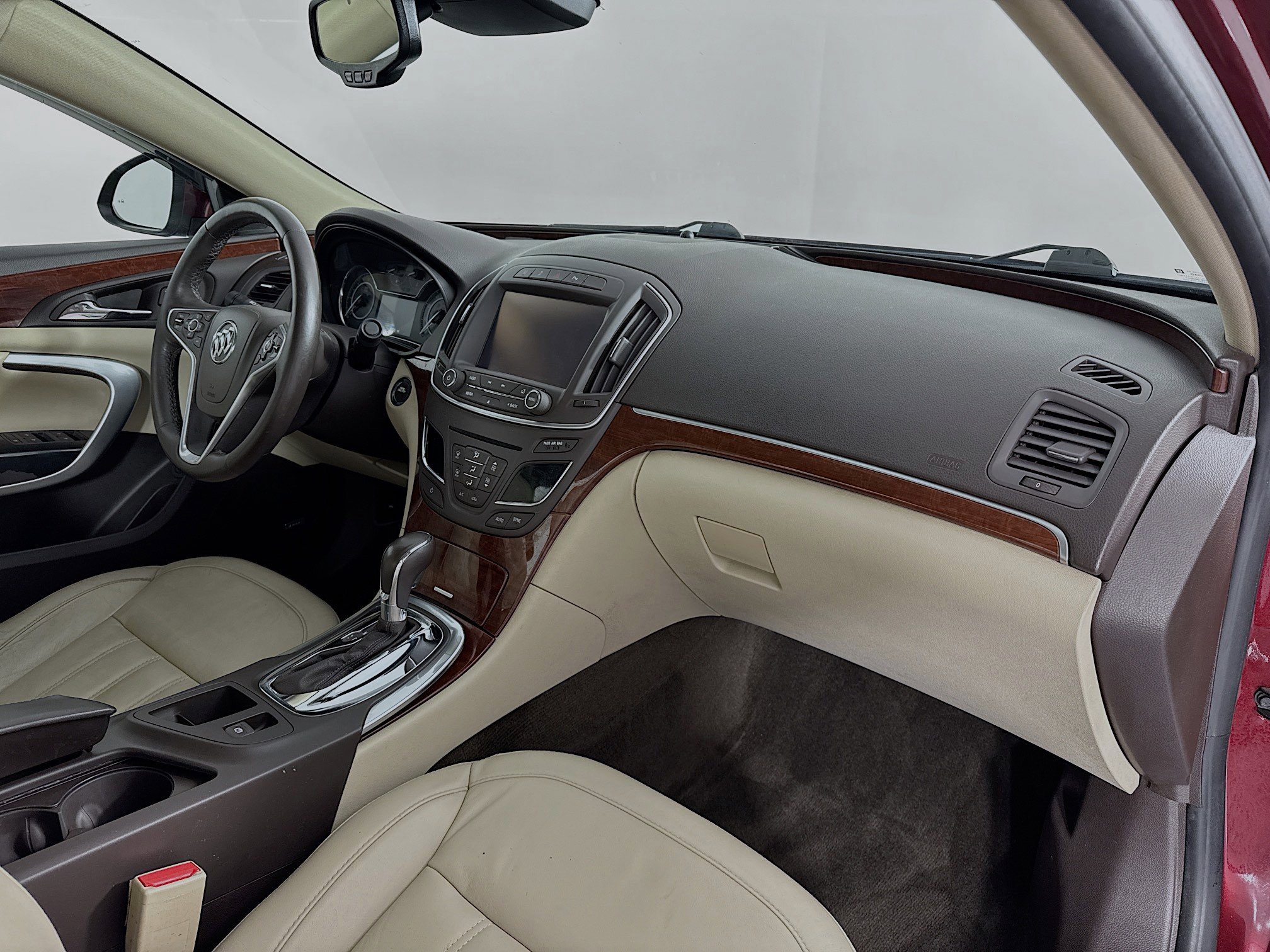 Used 2016 Buick Regal Premium w/ Driver Confidence Package #1 FWD image 30