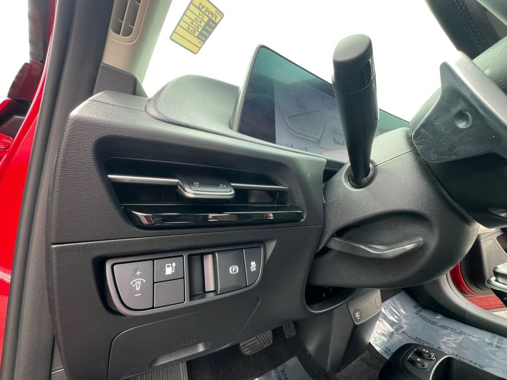 Used 2024 Kia EV6 Light RWD image 13