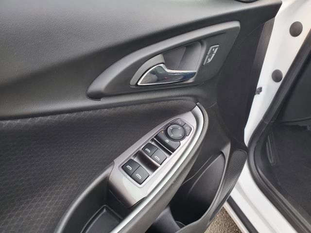 Used 2023 Chevrolet Malibu LT image 7