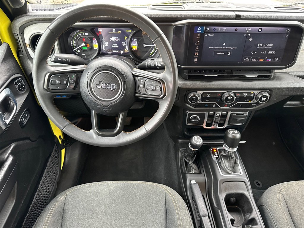 Used 2024 Jeep Wrangler Unlimited image 22