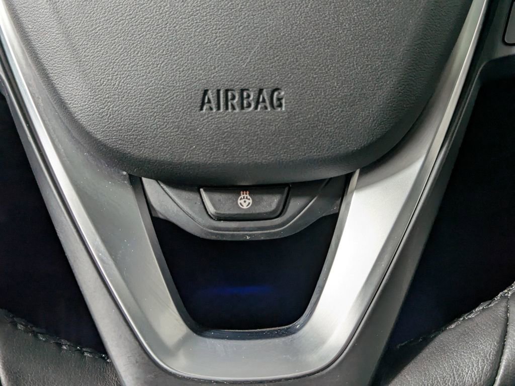 Used 2021 BMW 330i xDrive Sedan w/ Convenience Package image 32